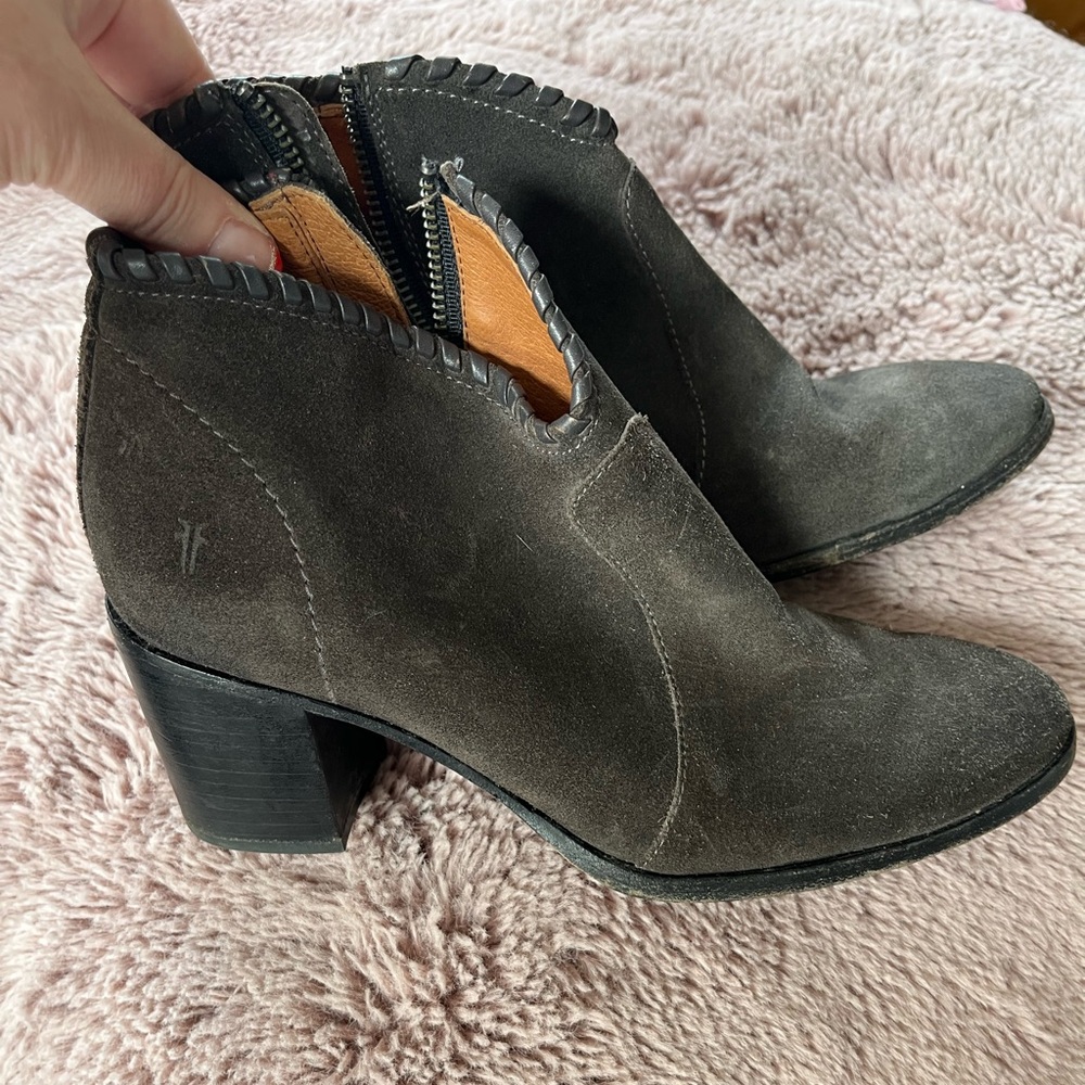 Frye Nora Whipstitch ankle boots (8B)